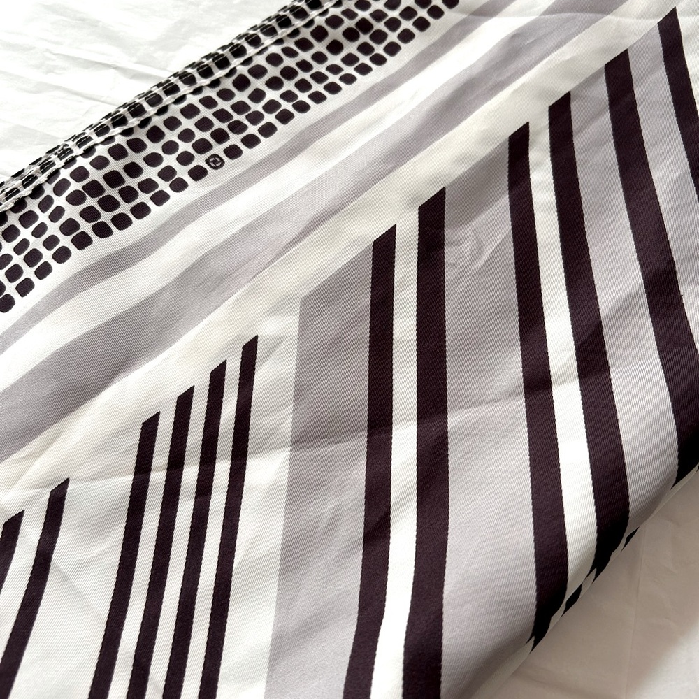 Land's End Chase Bank Purple Logo Scarf